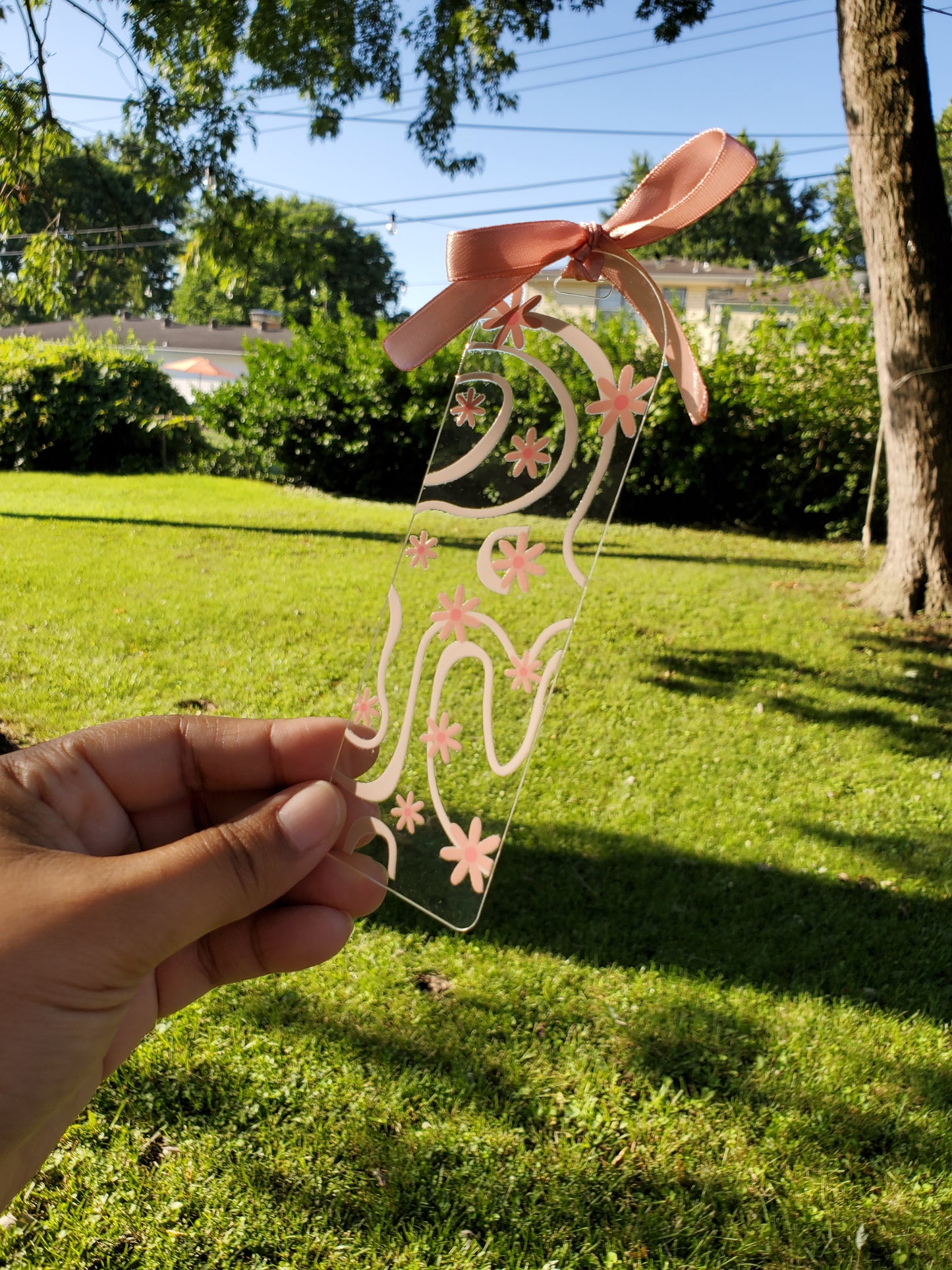 Beige Flowers - Acrylic Bookmark